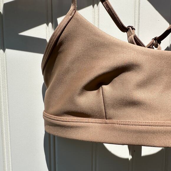 Alo Yoga Airlift Intrigue Bra 7/8 High-Waist Airlift Legging Toasted Almond XS - Picture 10 of 16